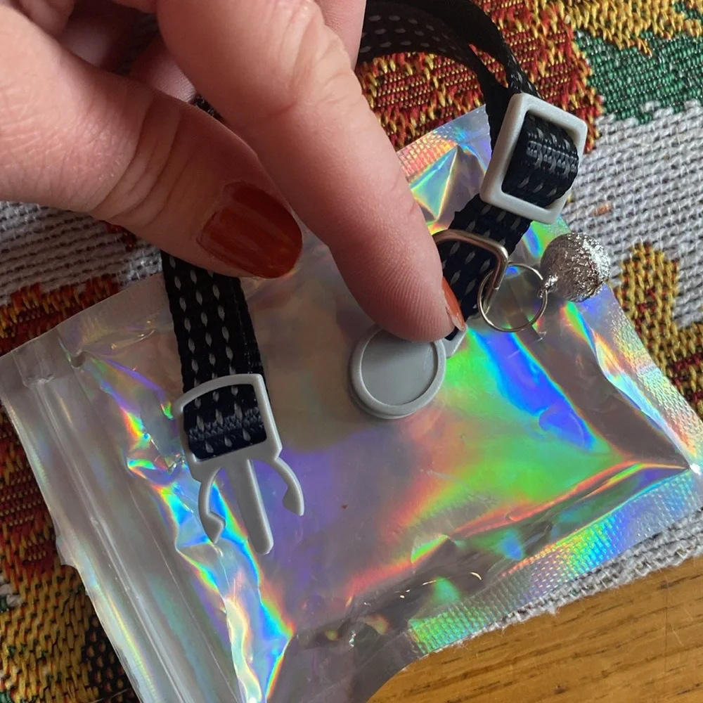 Air tag cat collar